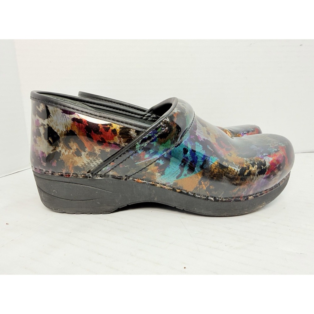 Dansko XP 2.0 Color Wash Patent Clogs Women's EU 40 Multicolor Nursing Shoes
